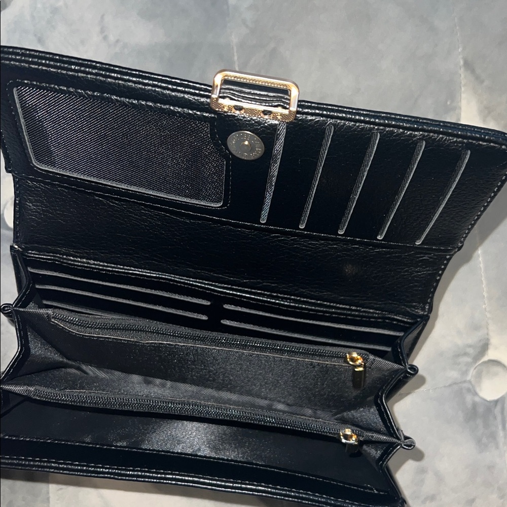 Wallet - Picture 3 of 3
